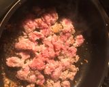 A picture of step 1 of Mapo tofu 麻婆豆腐.