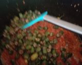A picture of step 4 of Masala bhindi.