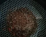 A picture of step 7 of Chicken bridge roll.