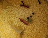 A picture of step 2 of White Urad dal fry.