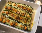 Une image de l'étape 8 de Courgettes grillées aux deux fromages et épices espagnoles.