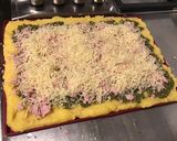 Une image de l'étape 7 de Roulé de polenta au jambon, cresson, emmental et pavot bleu.