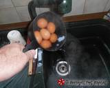 Φλεβάρης στην κουζίνα; Υπέροχα αυγά mimosa φωτογραφία βήματος 4