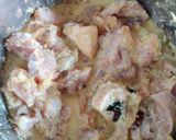 A picture of step 4 of Chicken curry.