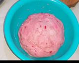 A picture of step 2 of Steamed rose buns.