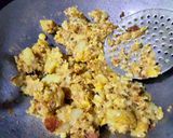 A picture of step 2 of -sweet corn and potato stuffed roundels.