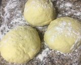 Foto del paso 4 de la receta: PAN 🥖🥖TRENZADO 🥨🥨 4 QUESOS 🧀🧀Y MOSTAZA CON MIX DE SEMILLAS🥖🧀🥨