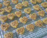 Foto langkah ke 6 dari resep Garlic Cheese Cookies.