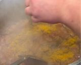 Une image de l'étape 8 de Rougail saucisse 200% Réunionnais.