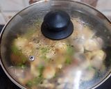 A picture of step 6 of Dry Matar Mushroom.