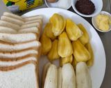 Foto langkah ke 1 dari resep Roti Tawar Gulung Isi Pisang Nangka.