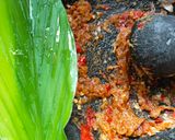 Foto langkah ke 1 dari resep Botok Udang Daun Kunyit.