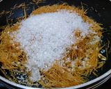 A picture of step 2 of Sweet Vermicelli.