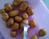 Foto langkah ke 1 dari resep Baked Potato (Kentang Panggang Enak).