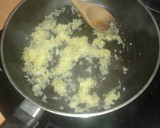 Foto del paso 2 de la receta: Chirlas en salsa marinera 