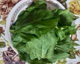 A picture of step 1 of Full Spinach Fritters (JAIN FOOD).