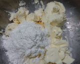 Foto langkah ke 2 dari resep Lotus Creamcheese Brownies.