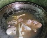 Foto langkah ke 3 dari resep Ayam kuah kecap.