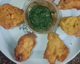 A picture of step 4 of Pumpkin flower ke pakode.