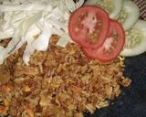 Foto langkah ke 3 dari resep Nasi Goreng Kunyit.