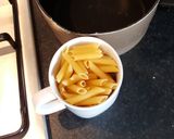 A picture of step 3 of Prawny pesto pasta.