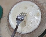 Foto langkah ke 2 dari resep Steam banana cake (no mixer, takaran sdm sdt).