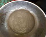 A picture of step 1 of Sarsiya Khaja.
