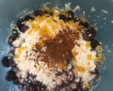 A picture of step 2 of Blueberry pie.