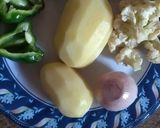 A picture of step 1 of Vegetables pakoray.