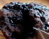 Foto langkah ke 6 dari resep #22. Easy Chocolate Yoghurt Muffins (1 telur, no mixer).