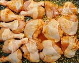 Csirkecomb, vele sült zöldségekkel recept fázis 2 fotója