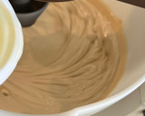 Foto del paso 4 de la receta: Bundt cake de dulce de leche
