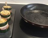 Foto del paso 5 de la receta: Hamburguesitas de Cerdo con Calabacín a la Plancha