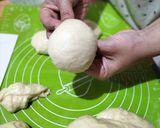 Foto langkah ke 5 dari resep Roti Sobek Isi Cokelat ala Didi.