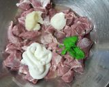 A picture of step 2 of Beef Malai Boti.