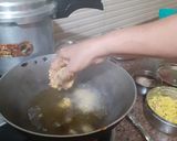 A picture of step 2 of Rice fritters.