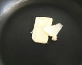 Foto del paso 1 de la receta Quiche de brócoli, Camembert y cebolla caramelizada