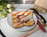 Foto langkah ke 3 dari resep Egg Toast.