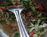 A picture of step 4 of Veg hakka noodles.