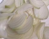 Foto del paso 2 de la receta: Morcillas al horno con cebollas