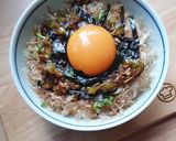 รูปขั้นตอนการทำที่ 4 ของ ข้าวเช้าวาซาบิโชยุปลาแห้งไข่แดง