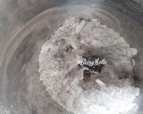 A picture of step 1 of Poha Khichu.