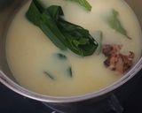 Foto langkah ke 1 dari resep Nasi kuning gurih dan simpel.