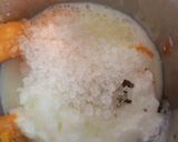 A picture of step 3 of Mango lassi.