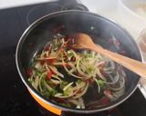 Foto del paso 3 de la receta: Filetes de merluza de fiesta
