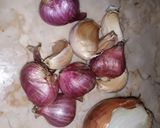 Foto langkah ke 1 dari resep Oseng Kikil Sapi Rasa Pedas.
