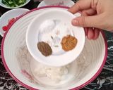 A picture of step 1 of Chana Salsa.