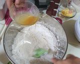 Foto langkah ke 2 dari resep Donat tanpa telur.