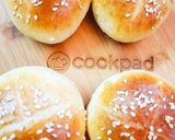 A picture of step 4 of Chicken buns.