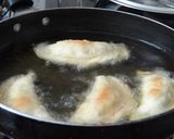 A picture of step 15 of Mawa Gujiya.